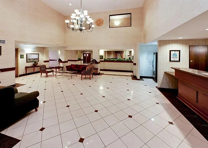 The Lotus Suites At Midlane Golf Resort